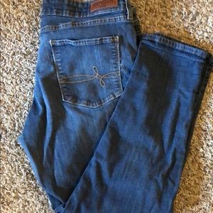 Levi’s Denizen jeans